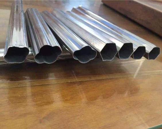 異型無(wú)縫鋼管.jpg 異型無(wú)縫鋼管.jpg